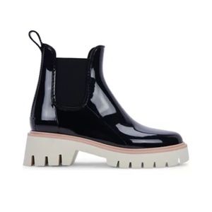 NWOB Dolce Vita Stormy rain book black patent sz 7